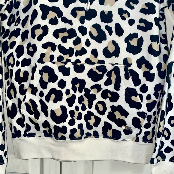 NWT NIKE Women’s Hoodie Leopard XS - Picture 5 of 7